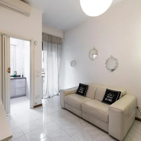 Apartamento Living - Via Varese 4